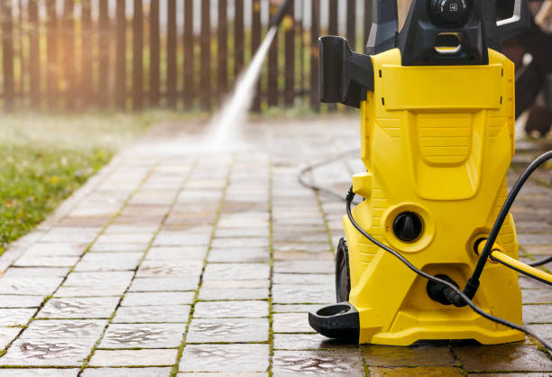 Best Pool Deck Cleaning  in Burton, MI